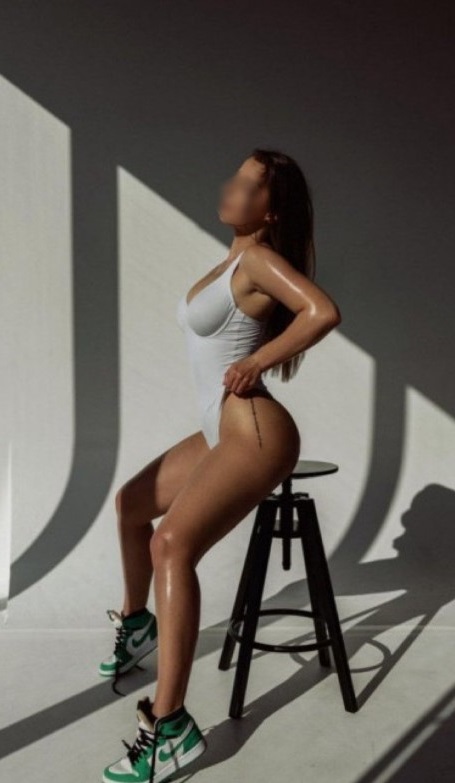 Лиля Luxe, Шатенки - фото