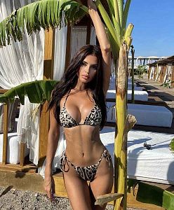 Вика — фото и список услуг