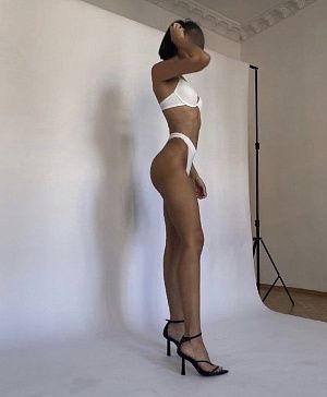 Лиля — эротические фото